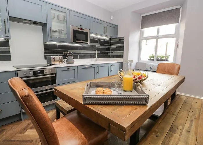 The Willows * Windermere